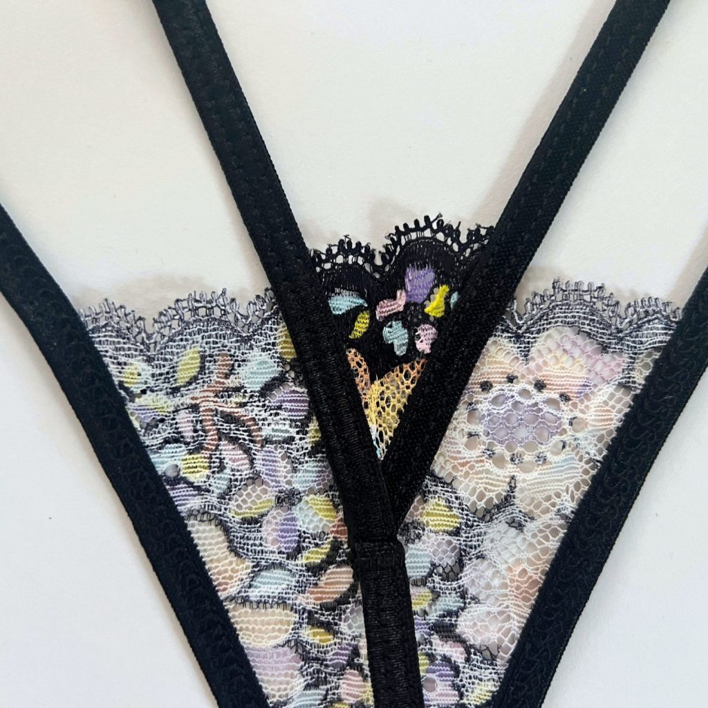 Verbena - Lace Thong G-String Underwear image 2