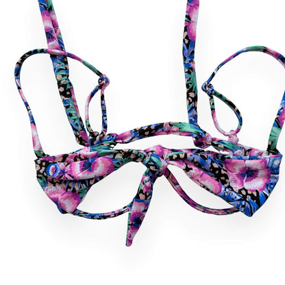 Wild Paradise - Peek-a-Boo Underwire Bikini Top