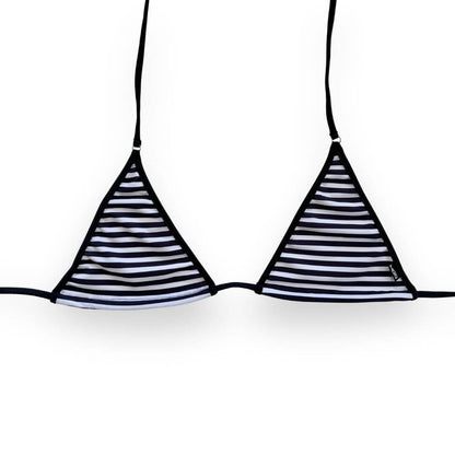 Top de bikini clásico con sandía y azúcar