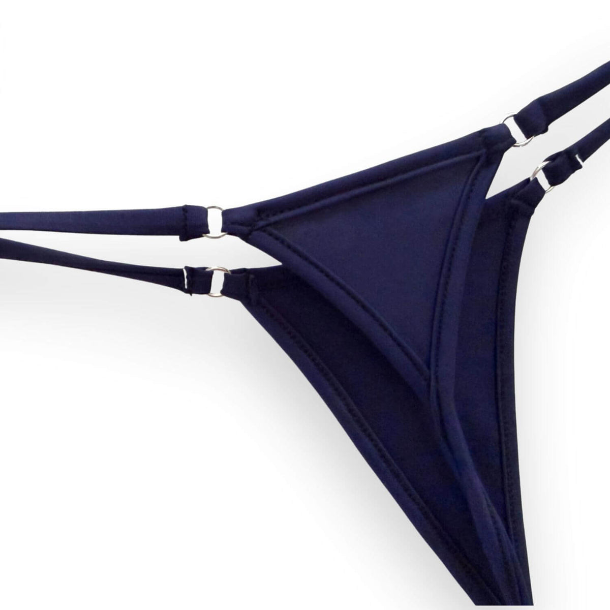 Parte inferior de bikini con lazos laterales en color negro de Coastline